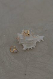 The Muse - Chunky White Biwa Pearl Ring 18K