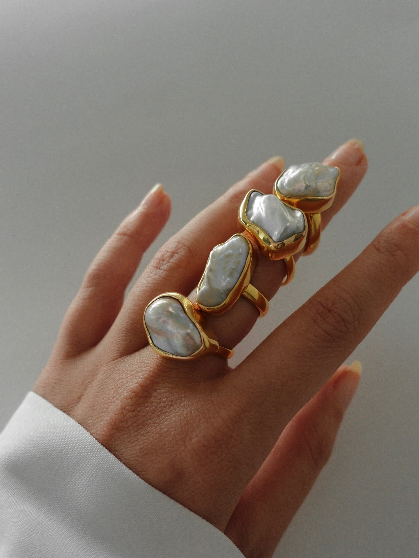 The Muse - Chunky White Biwa Pearl Ring 18K