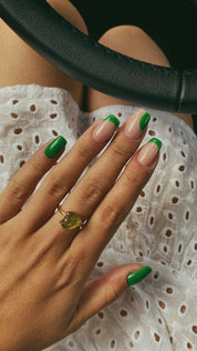 EDEN - Raw Peridot Ring 18K